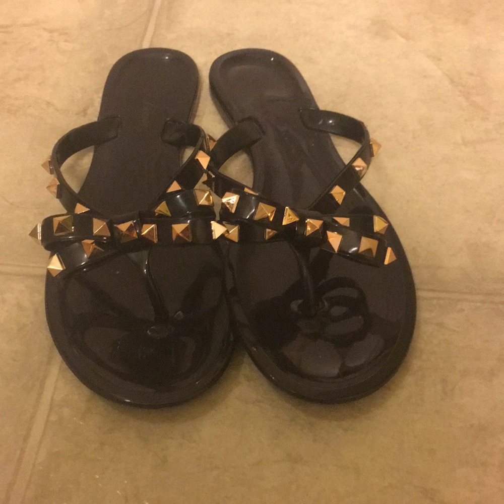 Sandals - Picture 2 of 2